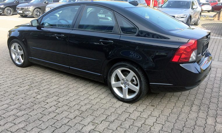 2008 volvo s40 2.4 i owners manual